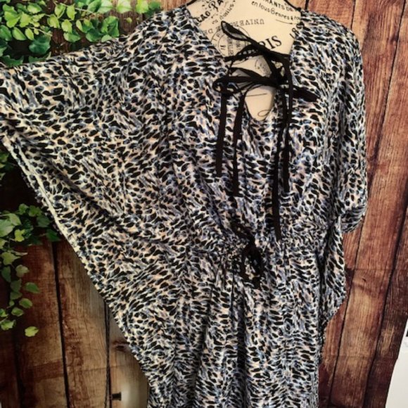 Swimsuit Cover-Up - Picture 6 of 6